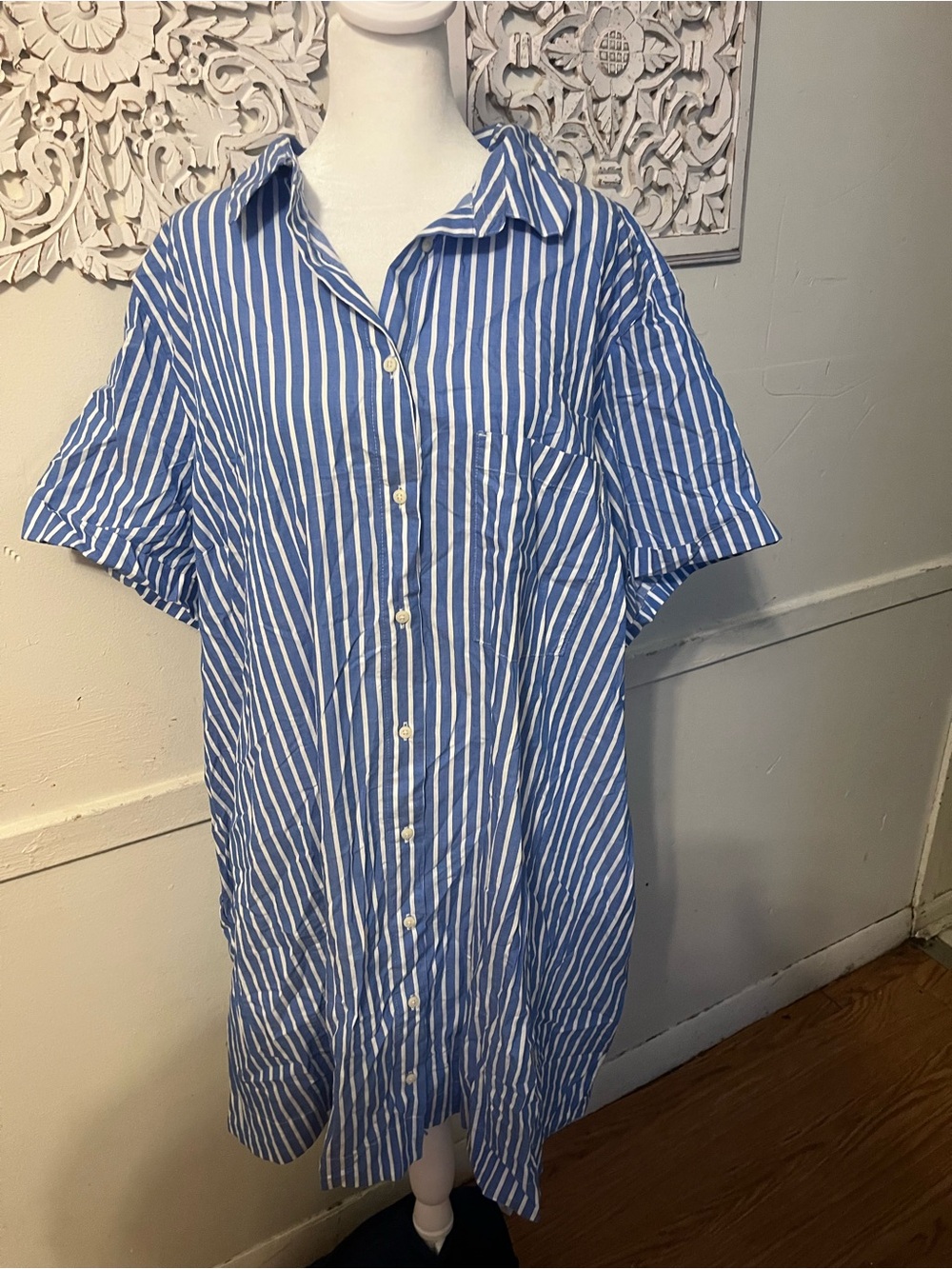 Old Navy Blue and White Vertical Stripe Short-Sleeve Button-Down Shirt dress